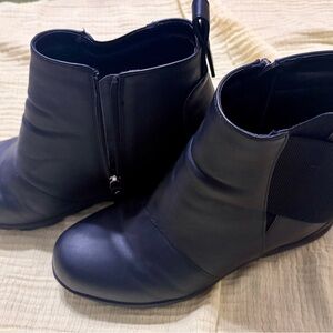 Classic Black Women's Ankle Booties with Side Zip